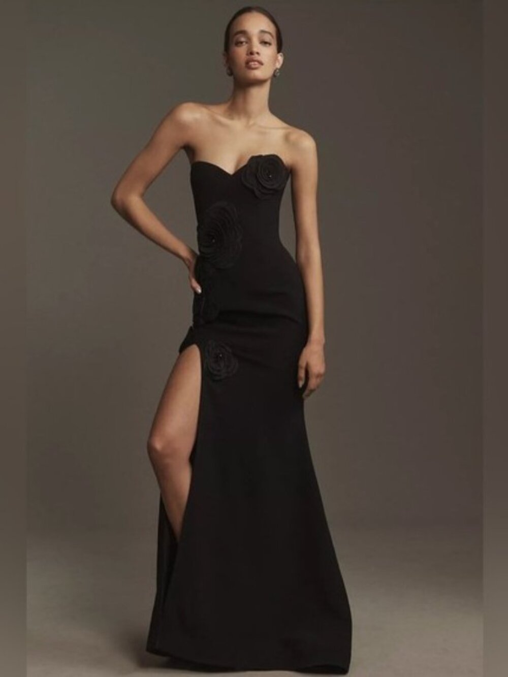 Helsi Gisele Sweetheart Neckline Floral Applique Evening Dress in Black Size XS